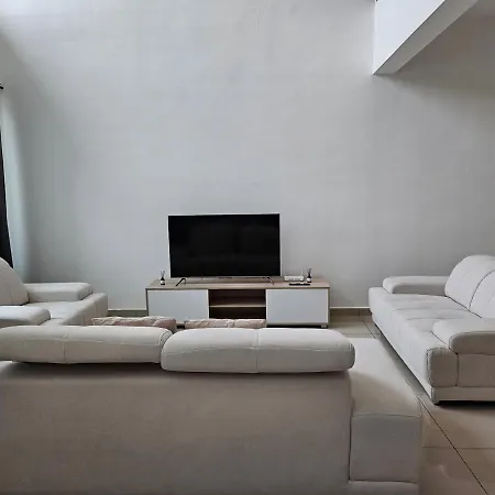Metropol Serviced Apartment At Bukit Mertajam, Pulau Pinang Exterior photo